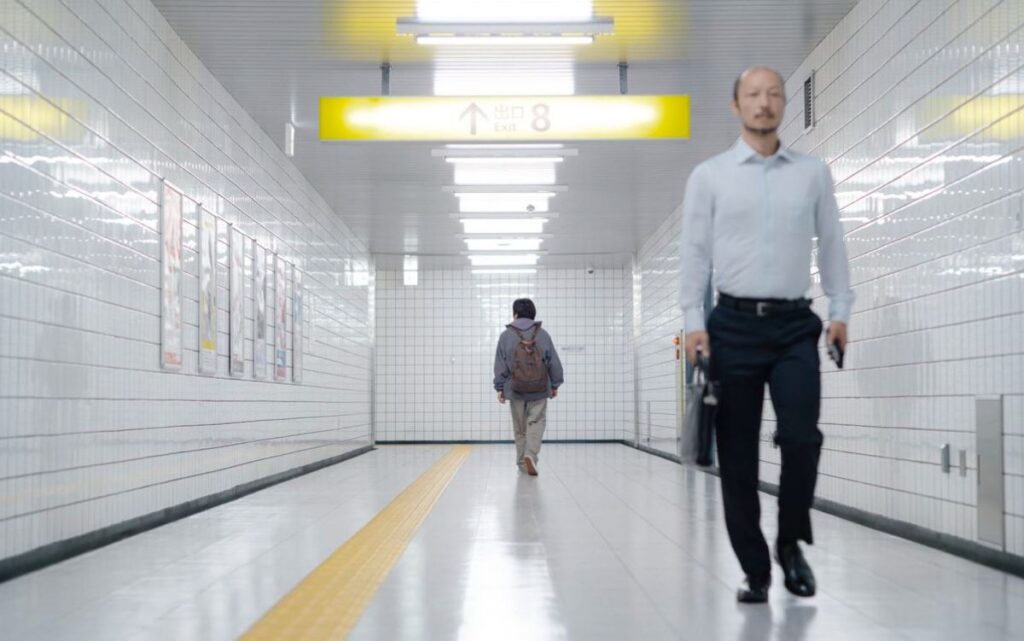 Elveszve az Exit 8 világában