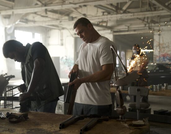 Alan Ritchson a Motor City című filmben