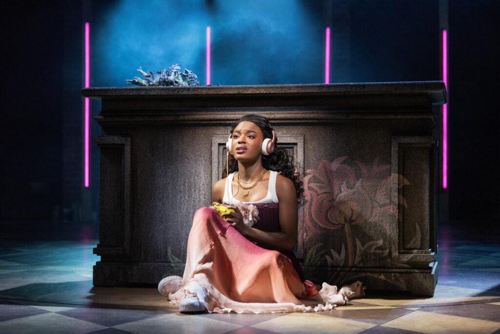 & Juliet musical